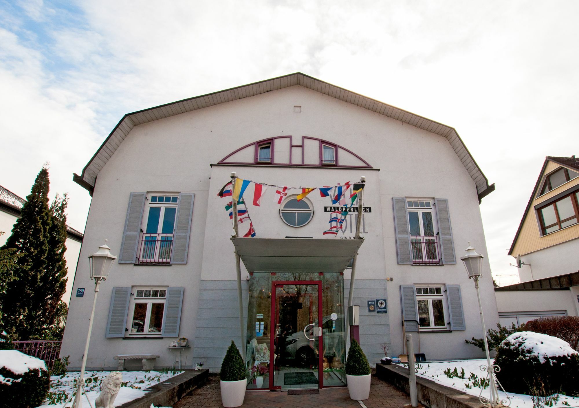 Waldperlach By Blattl 3* Monaco di Baviera